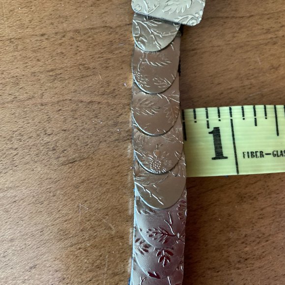 Vintage Metal Belt Gold Tone - Picture 11 of 14